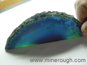 blue dyed agate